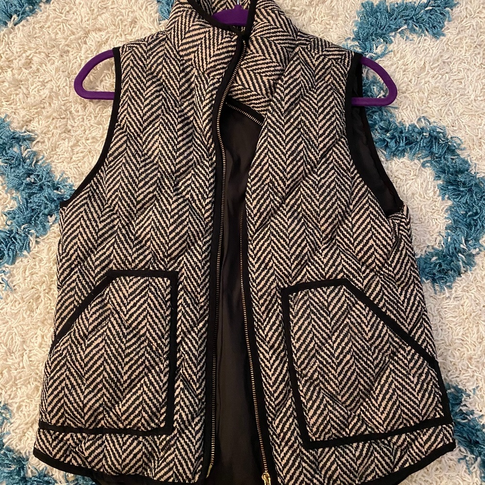 JCREW PUFFER VEST SIZE S - Picture 1 of 1
